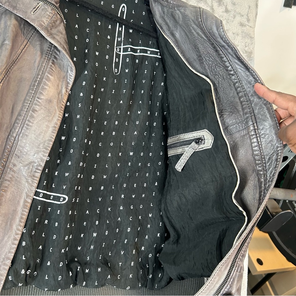Women's Brown Leather Bomber Jacket with Ribbed Cuffs and Waistband - Picture 5 of 16